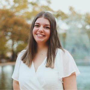 Meet your Posher, Natalie